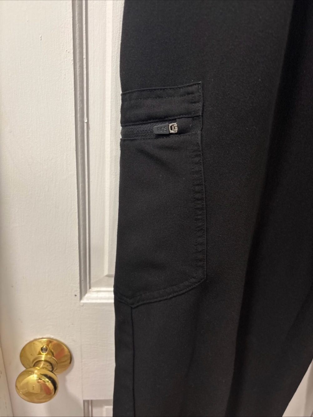 Figs Women’s Technical Collection Zamora Scrub Jogger Size 4XL Black Medical EUC - Picture 5 of 10
